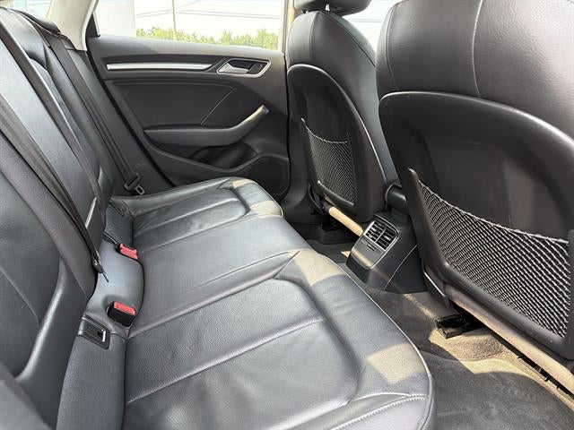2016 Audi A3 4dr Sdn quattro 2.0T Premium