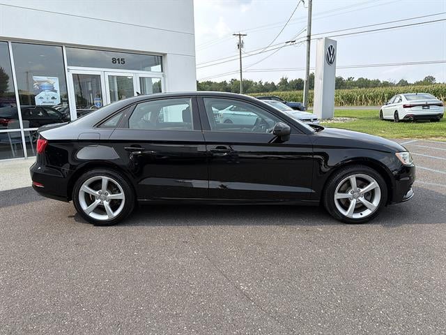2016 Audi A3 4dr Sdn quattro 2.0T Premium