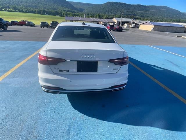 2022 Audi A4 Sedan S line Premium Plus 45 TFSI quattro