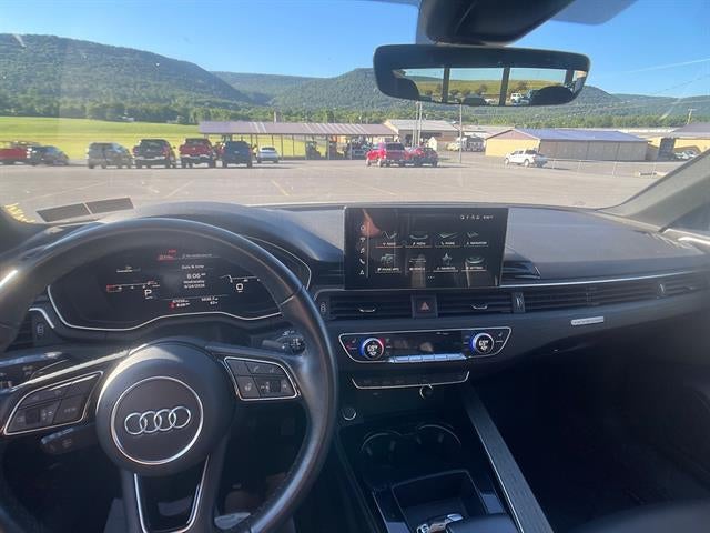 2022 Audi A4 Sedan S line Premium Plus 45 TFSI quattro
