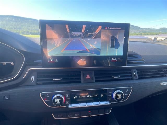 2022 Audi A4 Sedan S line Premium Plus 45 TFSI quattro
