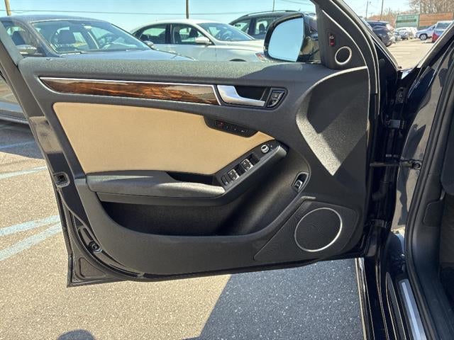 2016 Audi A4 Auto quattro 2.0T Premium Plus