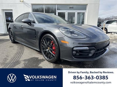 2019 Porsche Panamera GTS