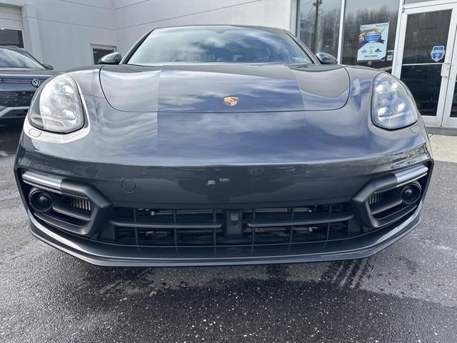 2019 Porsche Panamera GTS