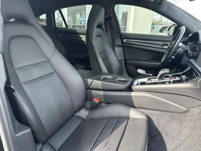 2019 Porsche Panamera GTS