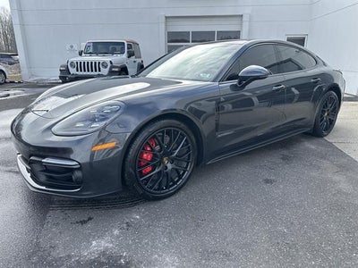 2019 Porsche Panamera GTS