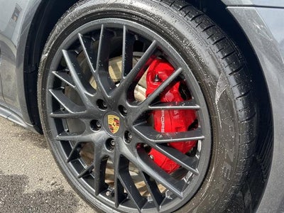 2019 Porsche Panamera GTS