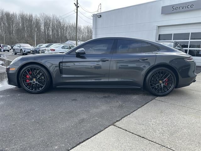 2019 Porsche Panamera GTS