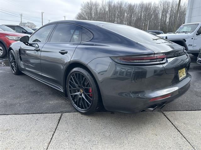 2019 Porsche Panamera GTS
