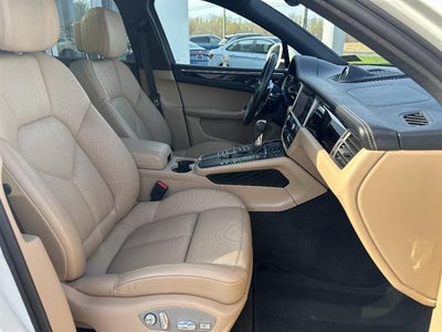 2021 Porsche Macan AWD