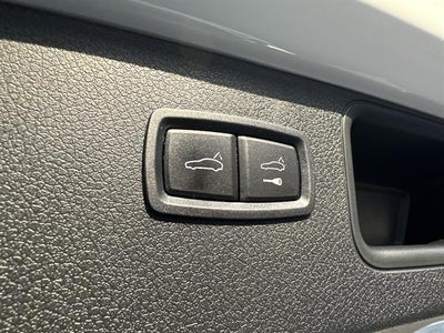 2021 Porsche Macan AWD