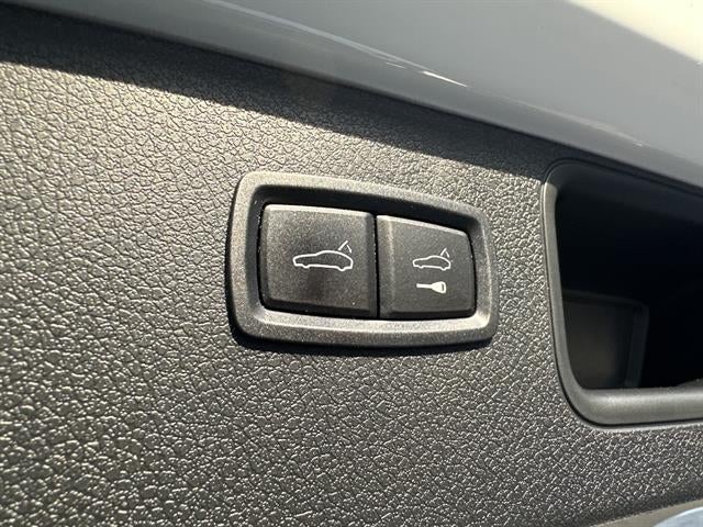2021 Porsche Macan AWD