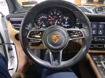 2021 Porsche Macan AWD