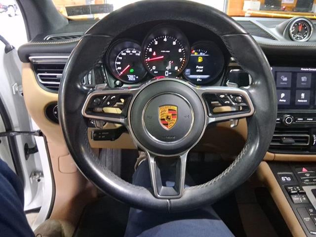 2021 Porsche Macan AWD