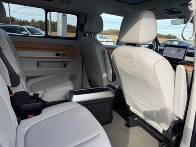 2025 Volkswagen ID. BUZZ 1st Edition 4MOTION w/Two-Tone