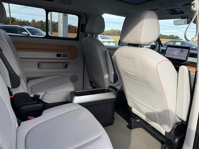 2025 Volkswagen ID. BUZZ 1st Edition 4MOTION w/Two-Tone