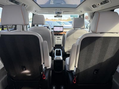2025 Volkswagen ID. BUZZ 1st Edition 4MOTION w/Two-Tone