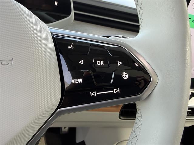 2025 Volkswagen ID. BUZZ 1st Edition 4MOTION w/Two-Tone