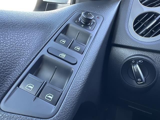 2017 Volkswagen Tiguan Limited S