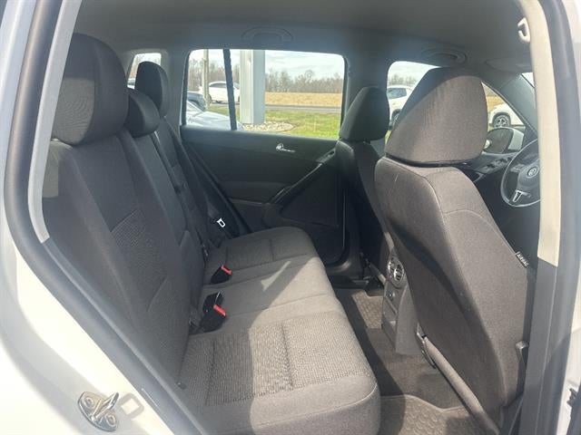 2017 Volkswagen Tiguan Limited 2.0T Limited S 4Motion