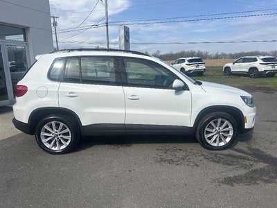 2017 Volkswagen Tiguan Limited 2.0T Limited S 4Motion