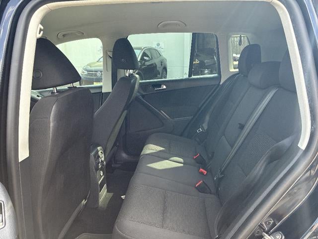 2017 Volkswagen Tiguan Limited 2.0T Limited S 4Motion