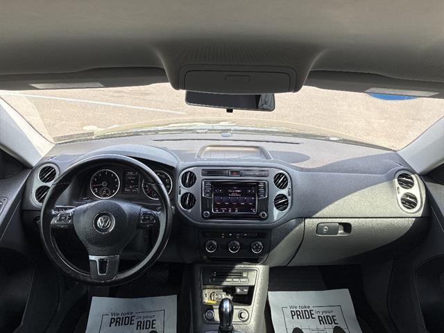 2017 Volkswagen Tiguan Limited 2.0T Limited S 4Motion