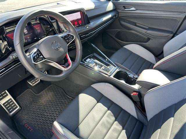 2024 Volkswagen Golf GTI SE