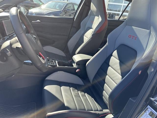 2024 Volkswagen Golf GTI SE