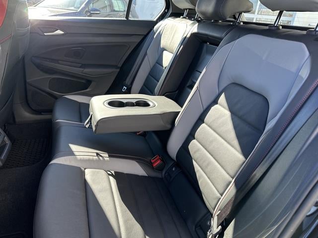 2024 Volkswagen Golf GTI SE