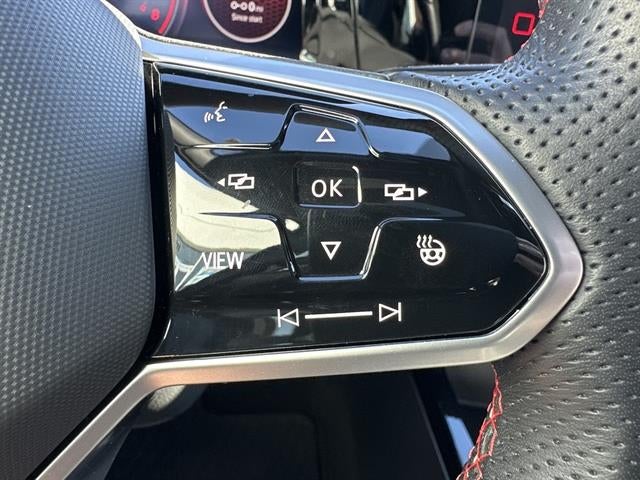 2024 Volkswagen Golf GTI SE