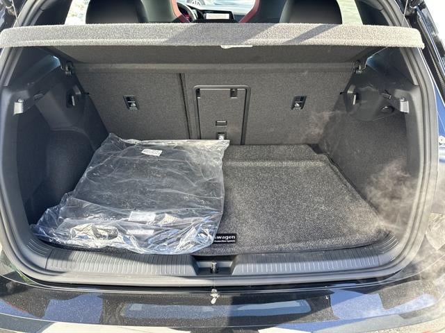 2024 Volkswagen Golf GTI SE