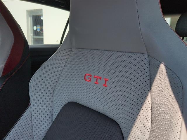 2026 Volkswagen GTI 2.0T SE DSG