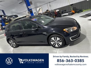 2016 Volkswagen e-Golf SE