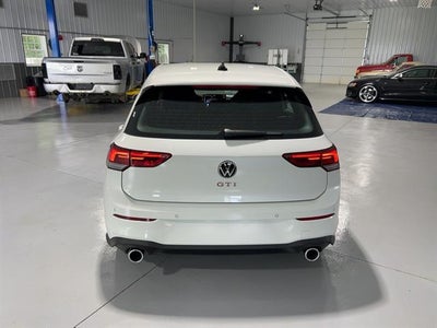 2025 Volkswagen Golf GTI SE