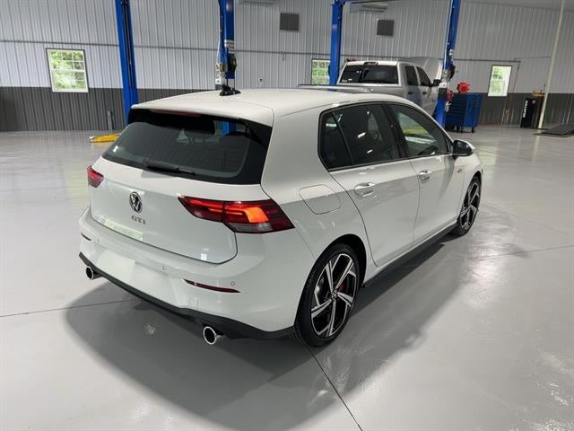 2025 Volkswagen Golf GTI SE