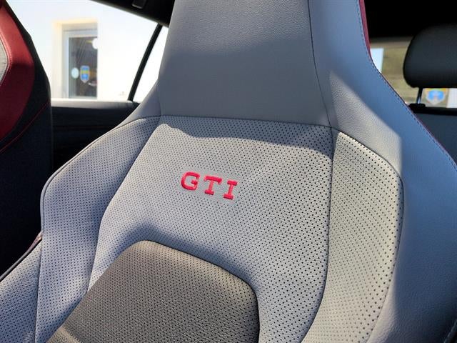 2026 Volkswagen Golf GTI 2.0T Autobahn DSG