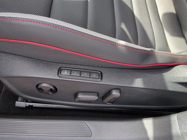 2026 Volkswagen Golf GTI 2.0T Autobahn DSG