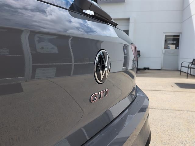 2026 Volkswagen Golf GTI 2.0T Autobahn DSG