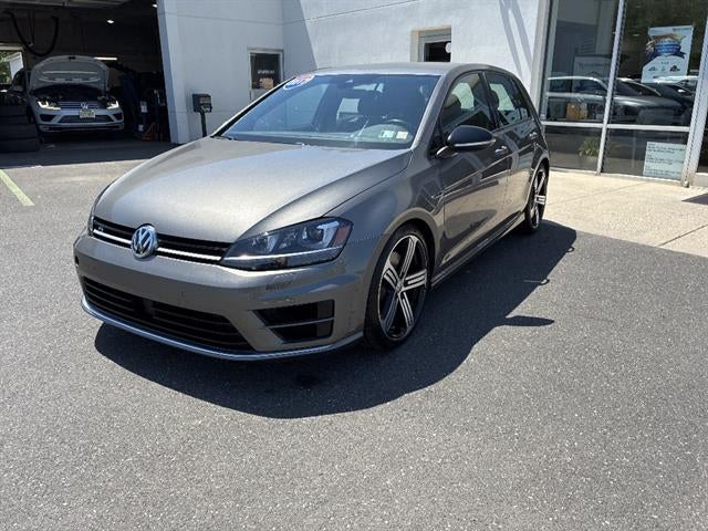 2017 Volkswagen Golf R 4-Door Manual w/DCC/Nav