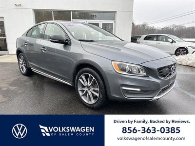 2016 Volvo S60 Cross Country T5 Platinum