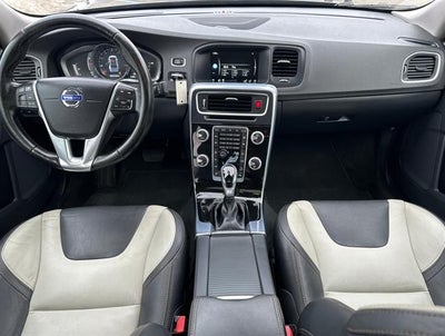 2016 Volvo S60 Cross Country T5 Platinum