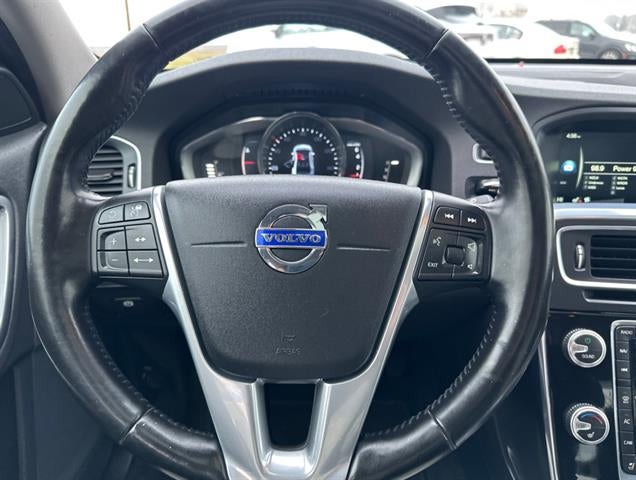 2016 Volvo S60 Cross Country T5 Platinum