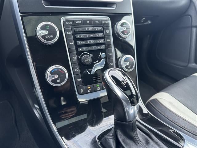 2016 Volvo S60 Cross Country T5 Platinum