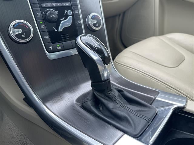 2015 Volvo XC60 2015.5 AWD 4dr T6
